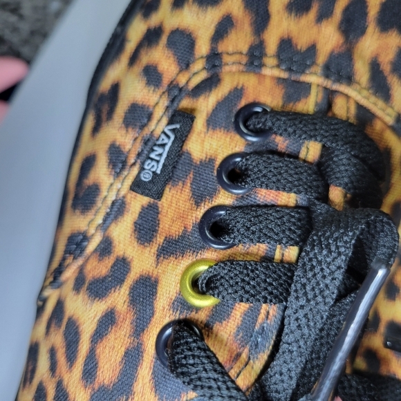 NWOT VANS cheeta print size 8 womens - Picture 5 of 5